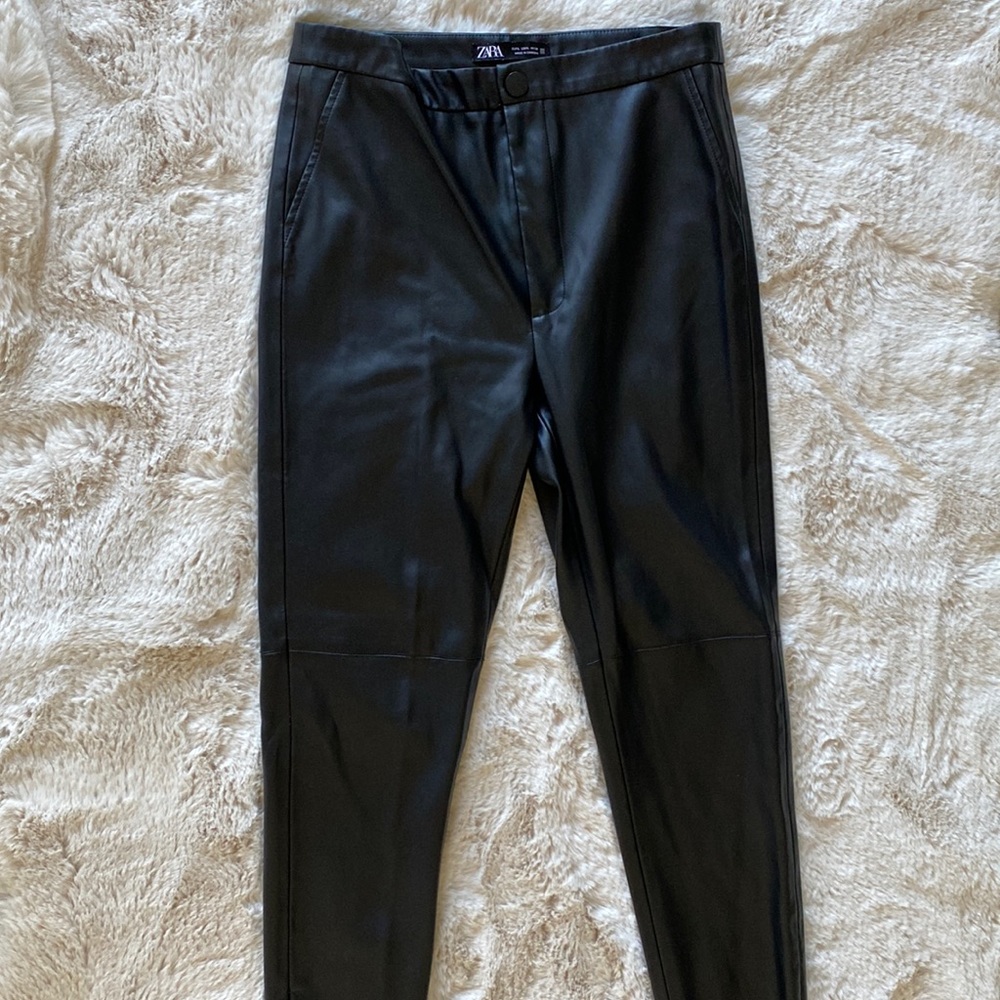 ZARA LEATHER STRAIGHT LEG PANT - Zara size large